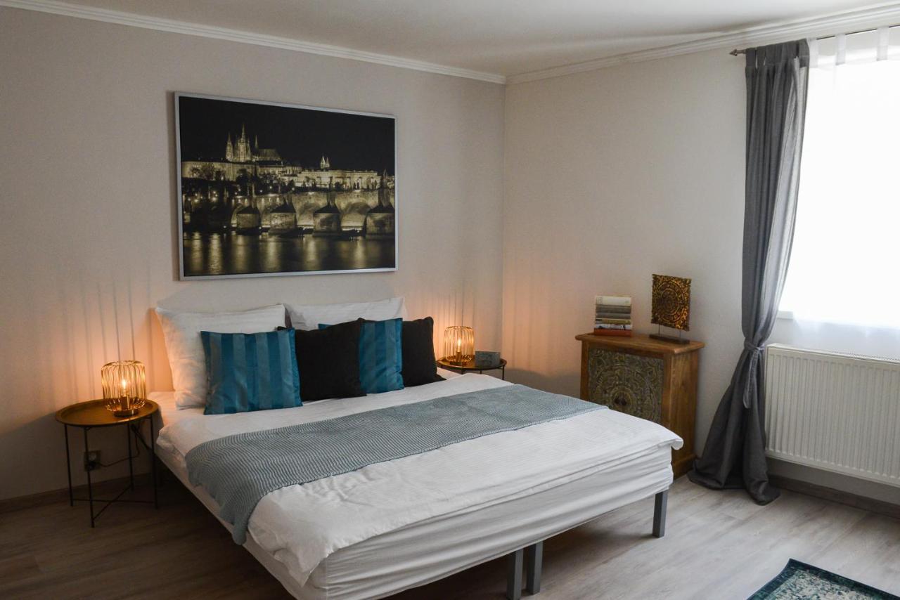 Fano Apartments Old Town ปราก ภายนอก รูปภาพ