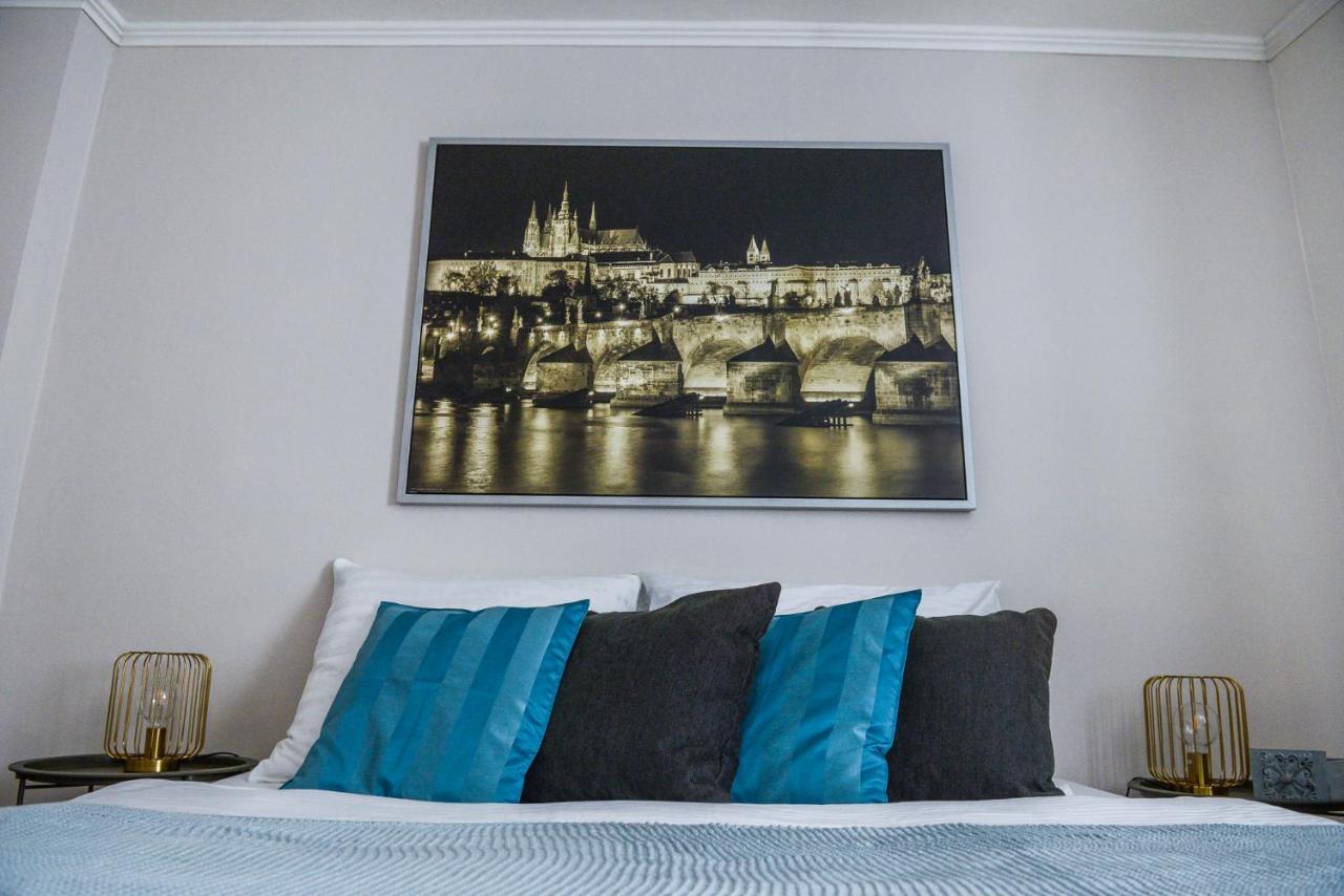 Fano Apartments Old Town ปราก ภายนอก รูปภาพ