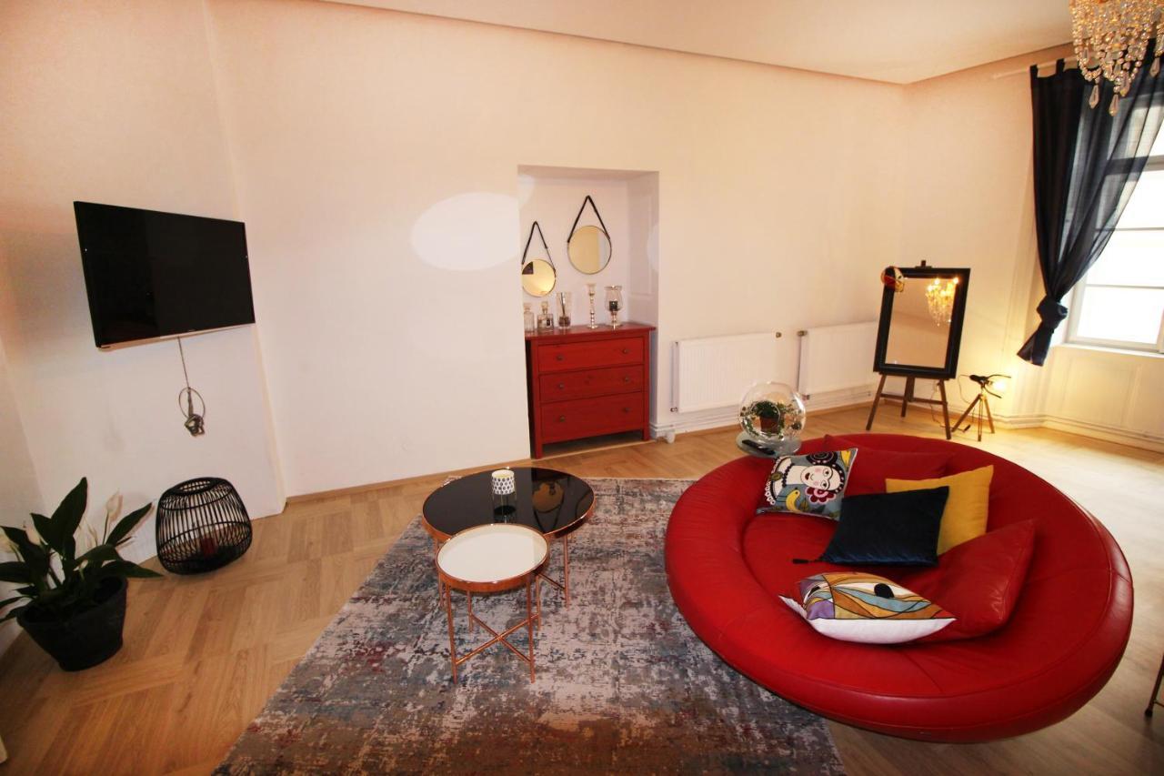 Fano Apartments Old Town ปราก ภายนอก รูปภาพ