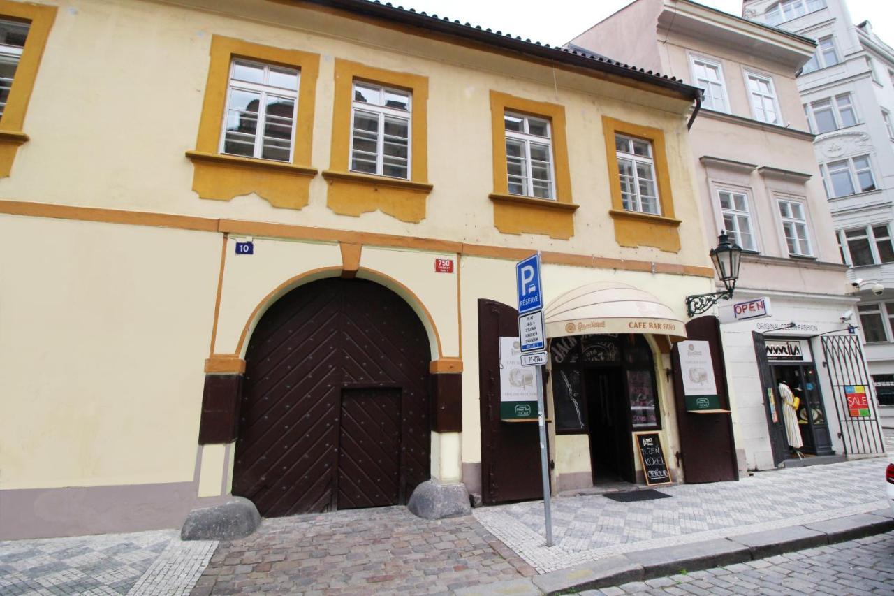 Fano Apartments Old Town ปราก ภายนอก รูปภาพ